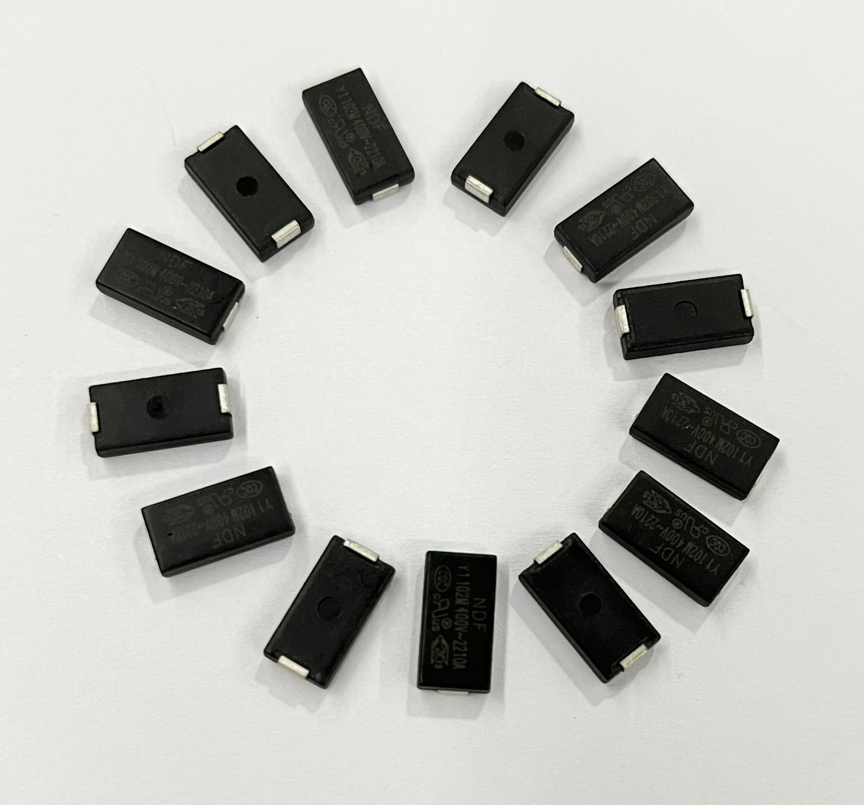 達(dá)孚貼片Y電容Y1-102M-400V-Y5U有什么特點(diǎn)？